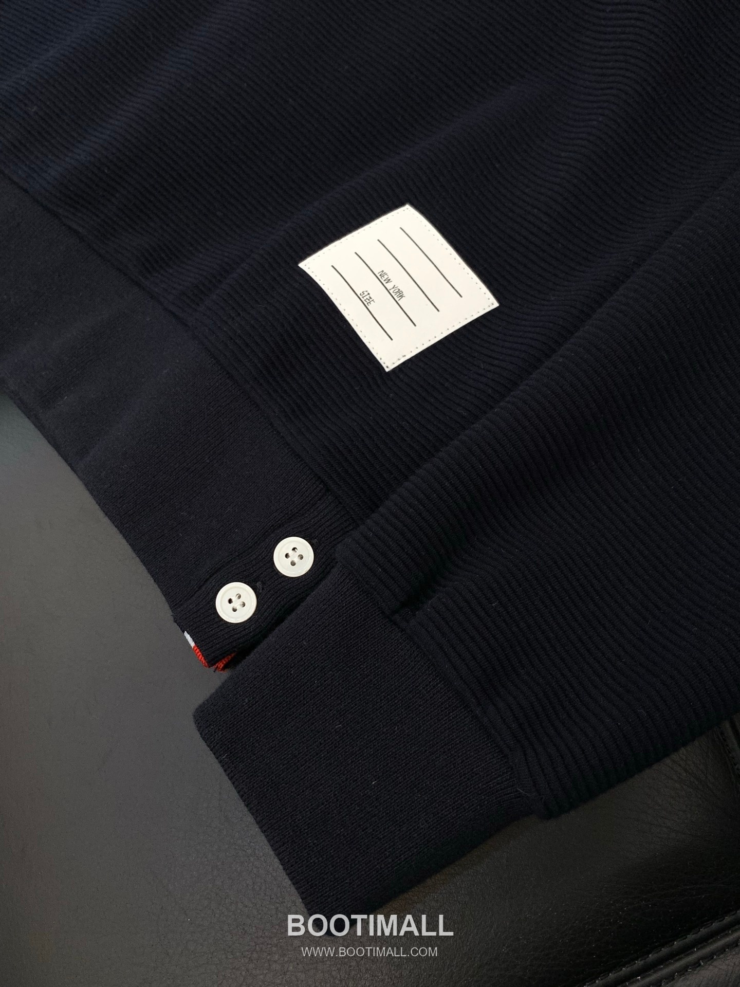 Thom Browne SS26 Cotton Shirt and Pants Set with Printed and Embroidered Logo 톰브라운 SS26 코튼 셔츠 팬츠 세트 프린트 자수 로고 6