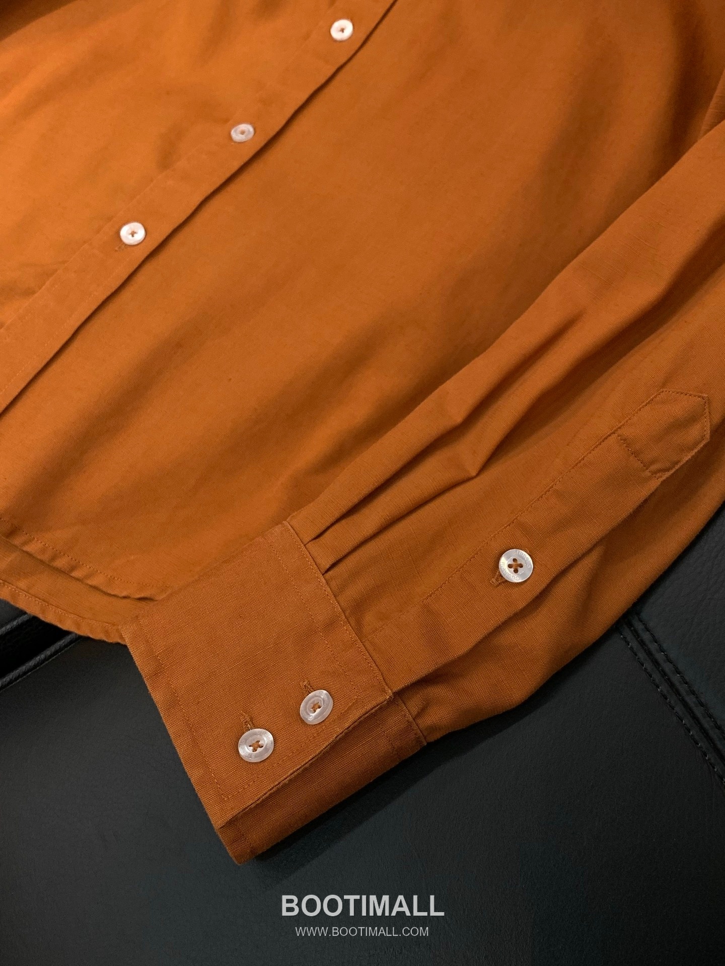 Brunello Cucinelli SS26 Cotton Long Sleeve Shirt with Embroidered Logo 브루넬로 쿠치넬리 SS26 코튼 긴팔 셔츠 자수 로고 6