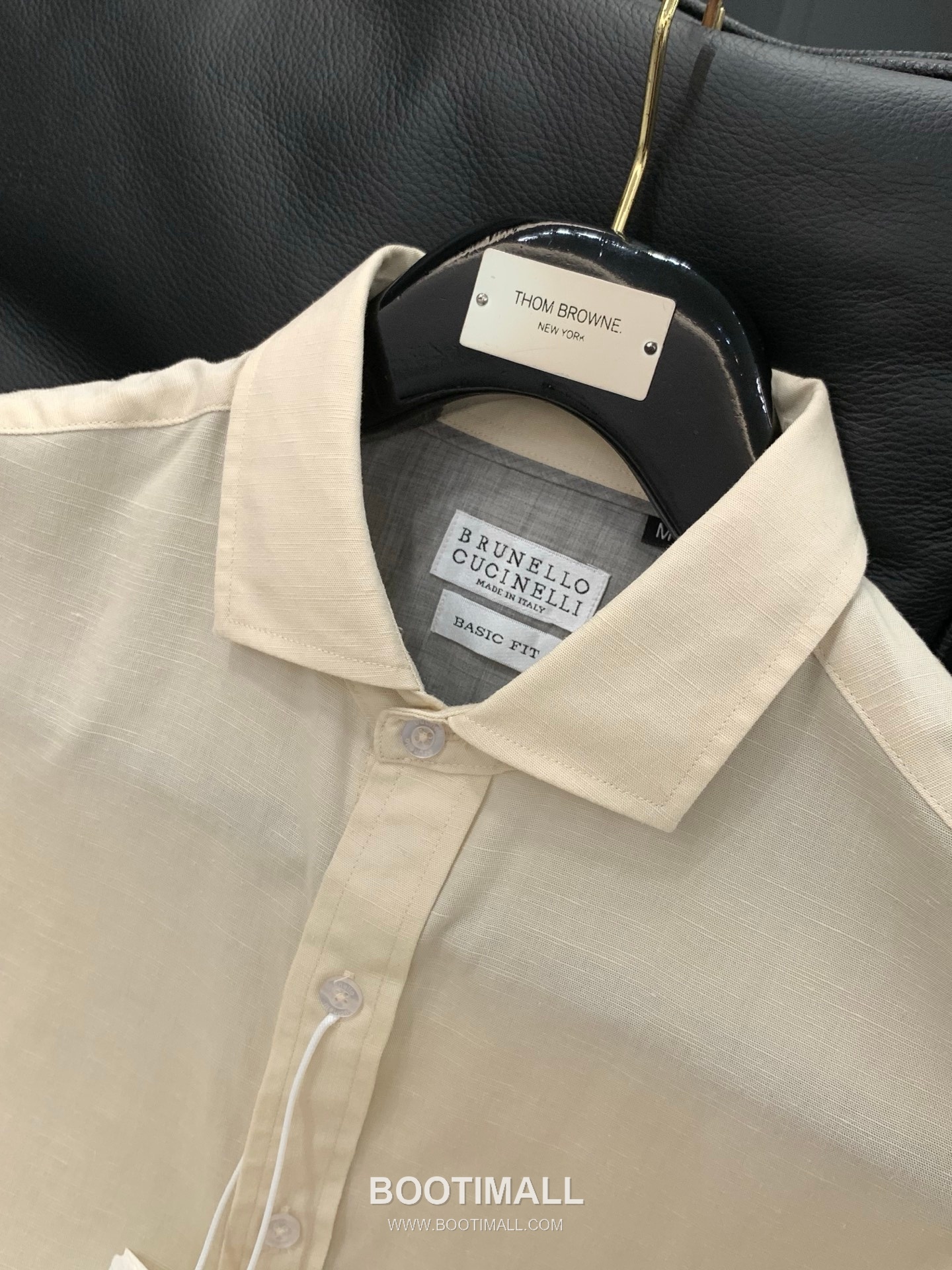 Brunello Cucinelli SS26 Cotton Long Sleeve Shirt with Embroidered Logo 브루넬로 쿠치넬리 SS26 코튼 긴팔 셔츠 자수 로고 4