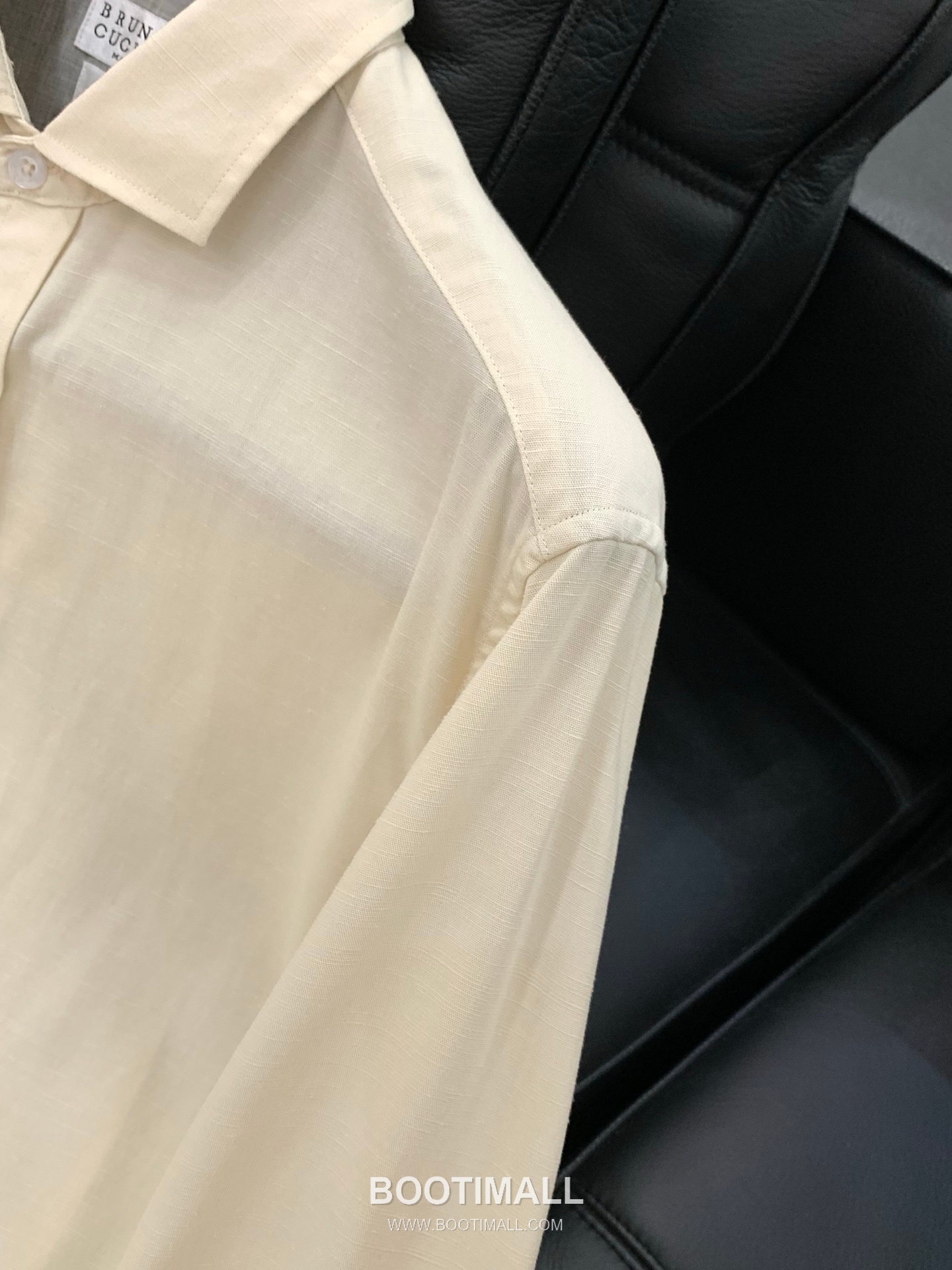 Brunello Cucinelli SS26 Cotton Long Sleeve Shirt with Embroidered Logo 브루넬로 쿠치넬리 SS26 코튼 긴팔 셔츠 자수 로고 5