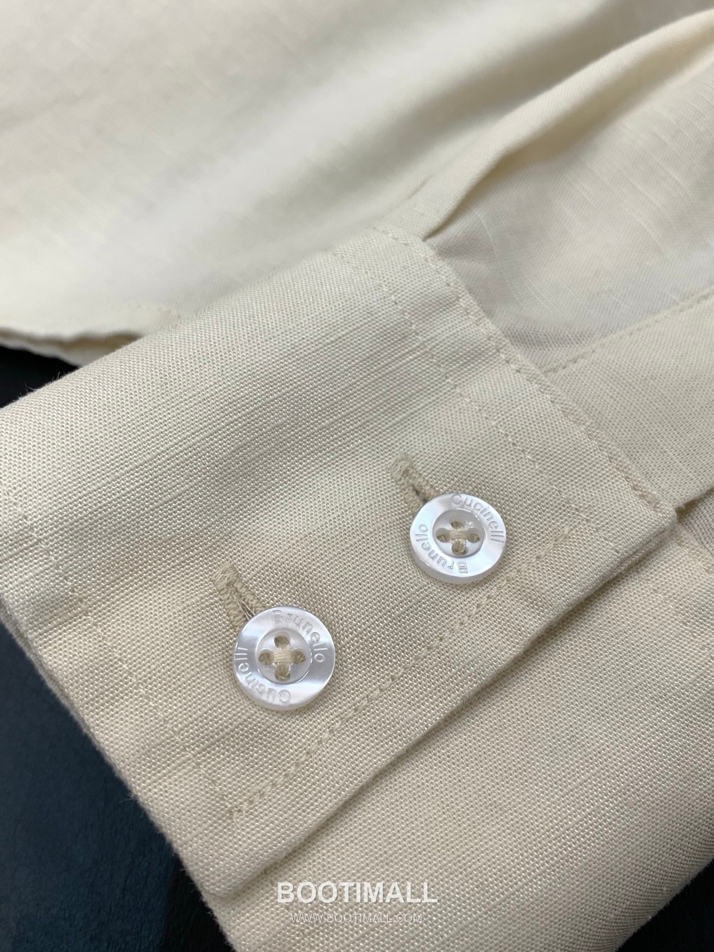 Brunello Cucinelli SS26 Cotton Long Sleeve Shirt with Embroidered Logo 브루넬로 쿠치넬리 SS26 코튼 긴팔 셔츠 자수 로고 6