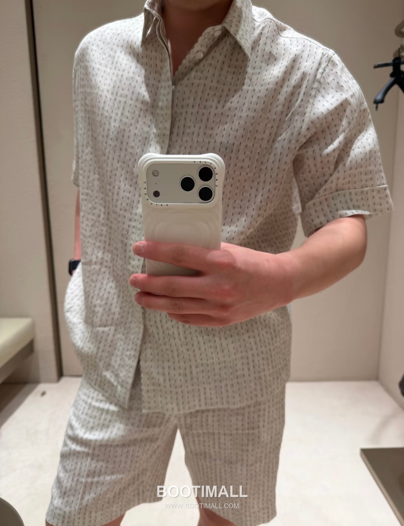 Fendi SS25 Cotton Jacquard Short Sleeve T-Shirt and Shorts Set with Logo Pattern 펜디 SS25 코튼 자카드 반팔 티셔츠 쇼츠 세트 로고 패턴 3