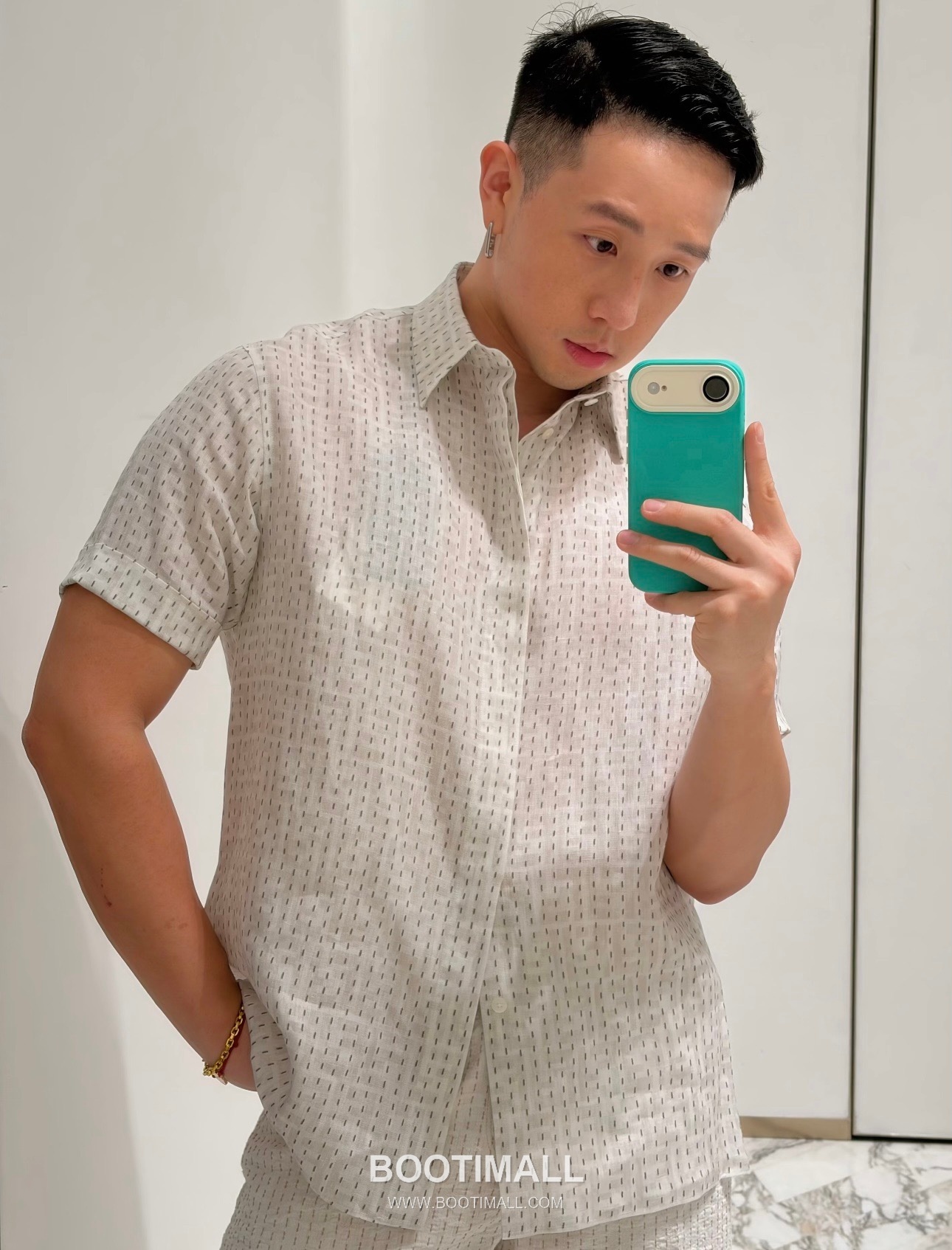 Fendi SS25 Cotton Jacquard Short Sleeve T-Shirt and Shorts Set with Logo Pattern 펜디 SS25 코튼 자카드 반팔 티셔츠 쇼츠 세트 로고 패턴 4