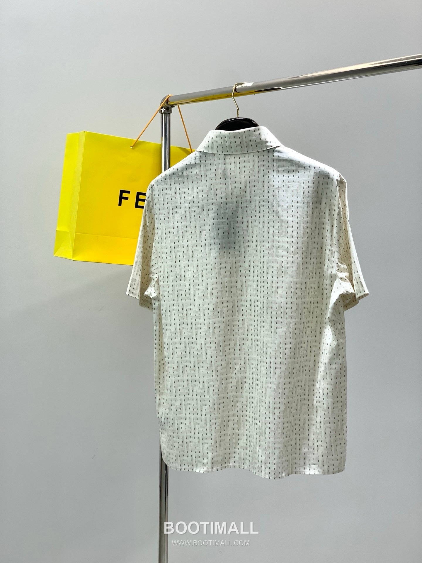 Fendi SS25 Cotton Jacquard Short Sleeve T-Shirt and Shorts Set with Logo Pattern 펜디 SS25 코튼 자카드 반팔 티셔츠 쇼츠 세트 로고 패턴 6