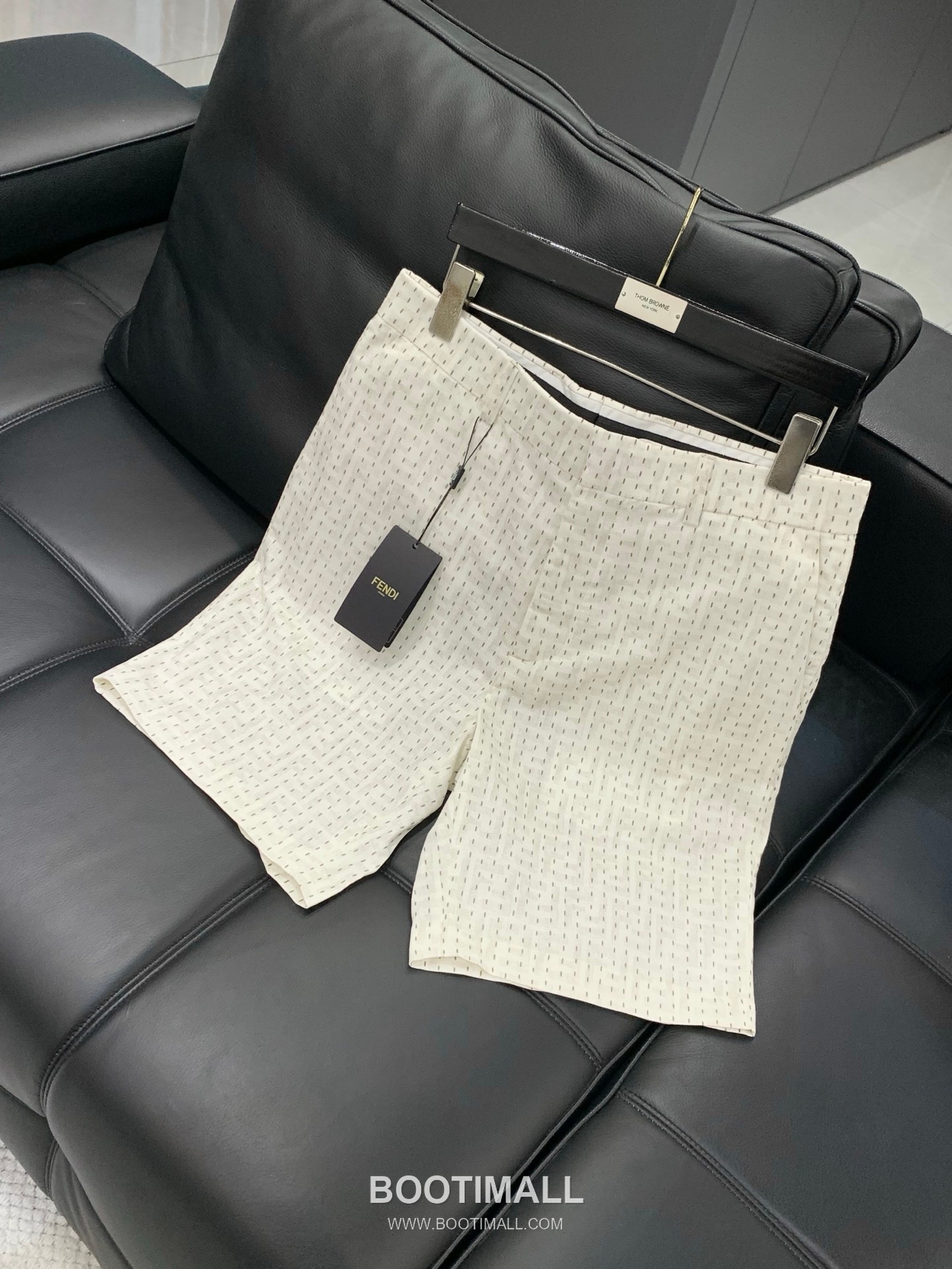 Fendi SS25 Cotton Jacquard Short Sleeve T-Shirt and Shorts Set with Logo Pattern 펜디 SS25 코튼 자카드 반팔 티셔츠 쇼츠 세트 로고 패턴 16