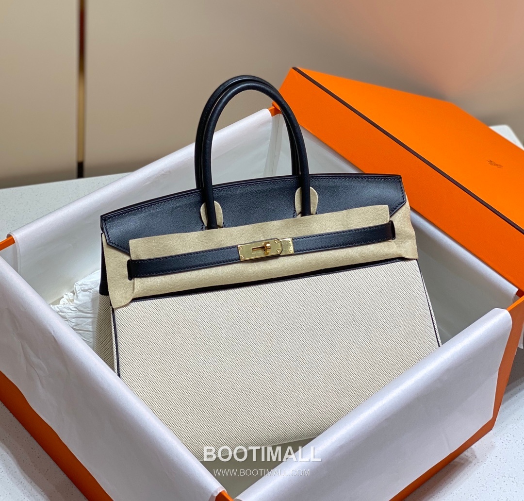 Hermes Birkin 35 Swift Leather Canvas Tote Bag with Flap Lock Detail 에르메스 버킨 35 스위프트 레더 캔버스 토트백 플랩락 12110013 35cm 10