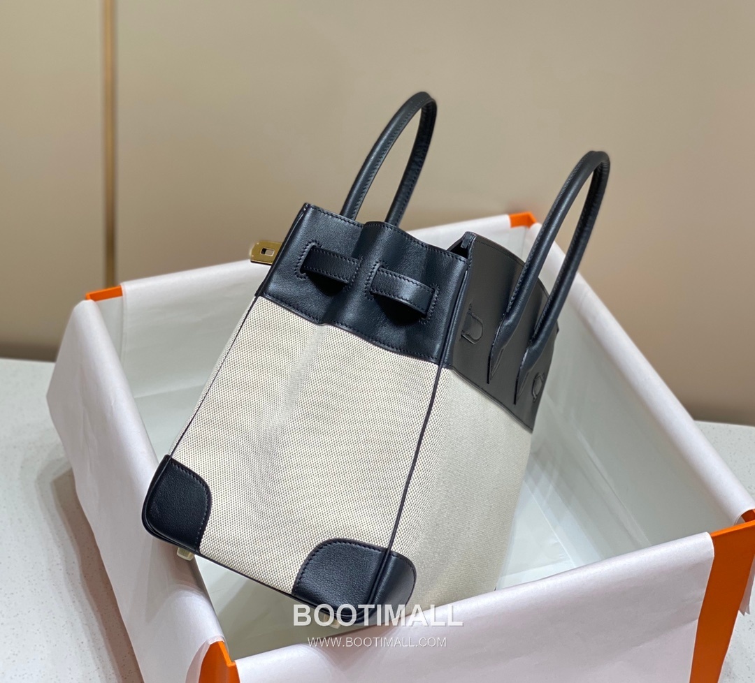 Hermes Birkin 35 Swift Leather Canvas Tote Bag with Flap Lock Detail 에르메스 버킨 35 스위프트 레더 캔버스 토트백 플랩락 12110013 35cm 15