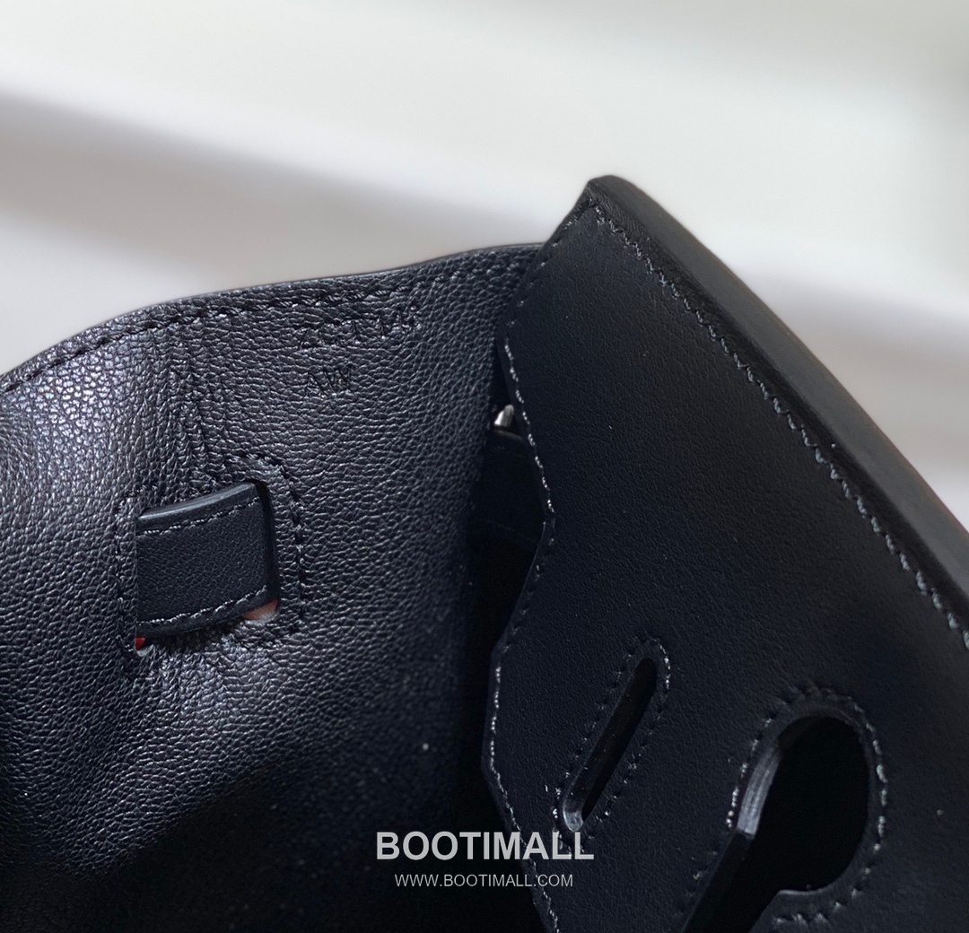 Hermes Birkin 35 Swift Leather Canvas Tote Bag with Flap Lock Detail 에르메스 버킨 35 스위프트 레더 캔버스 토트백 플랩락 12110013 35cm 17