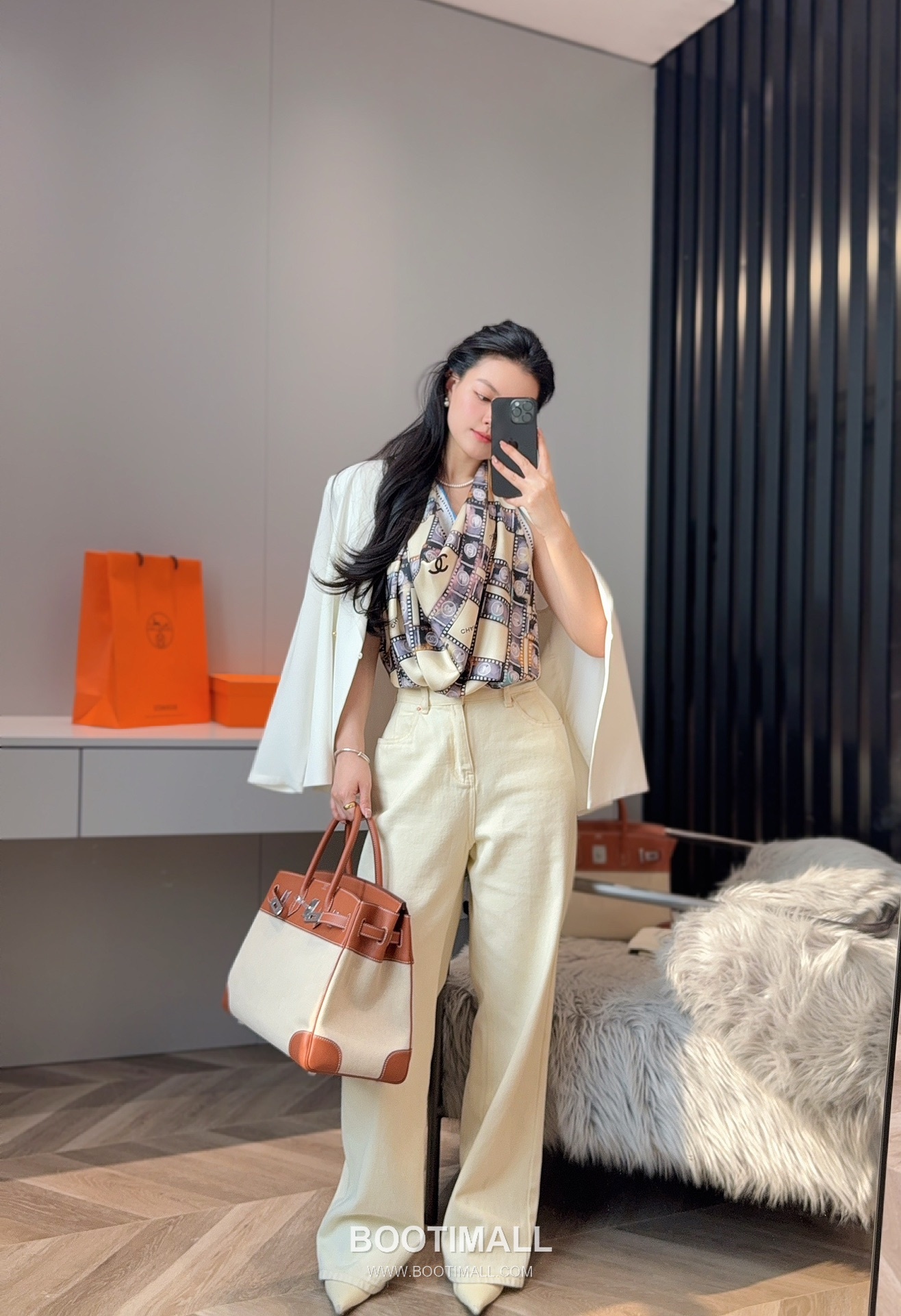 Hermes Birkin 35 Swift Leather Canvas Tote Bag with Flap Lock Detail 에르메스 버킨 35 스위프트 레더 캔버스 토트백 플랩락 12110013 35cm 2