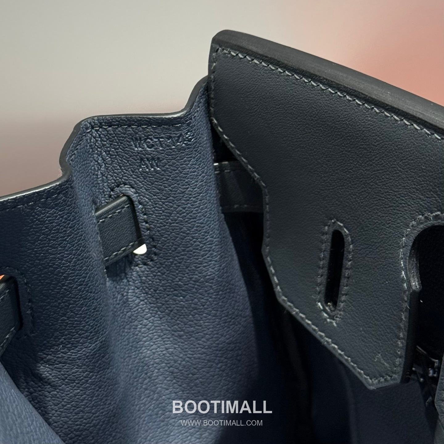 Hermes Birkin 30 Swift Leather Canvas Tote Bag with Flap Lock Detail 에르메스 버킨 30 스위프트 레더 캔버스 토트백 플랩락 12105018 30cm 14