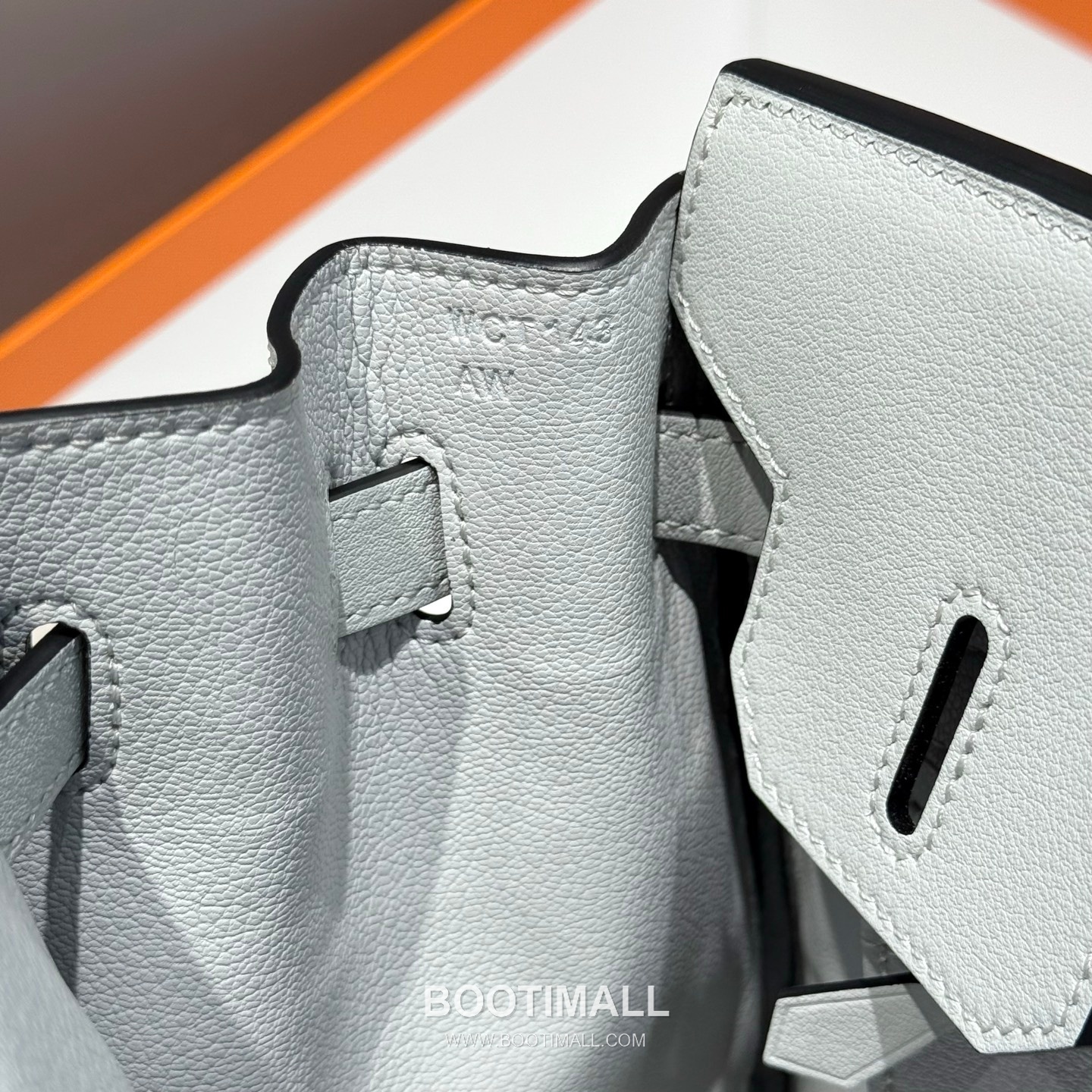 Hermes Birkin 30 Swift Leather Canvas Tote Bag with Flap Lock Detail 에르메스 버킨 30 스위프트 레더 캔버스 토트백 플랩락 12105018 30cm 9